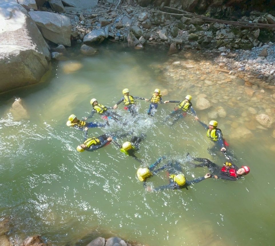 シャワークライミング